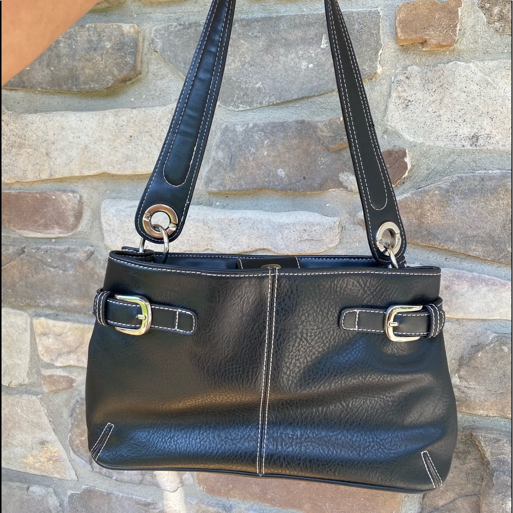 Tommy Hilfiger black leather bag